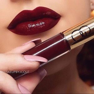 Gerard Cosmetics Maneater - Supreme Lip Creme